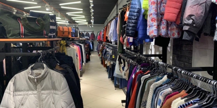 Контрабанда брендовой одежды. СБУ проводит 40 обысков одновременно, уже изъято товаров на 100 млн. (ФОТО)