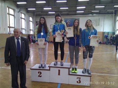 Фехтовальщицы из Николаева завоевали две медали на Всеукраинском турнире (ФОТО)