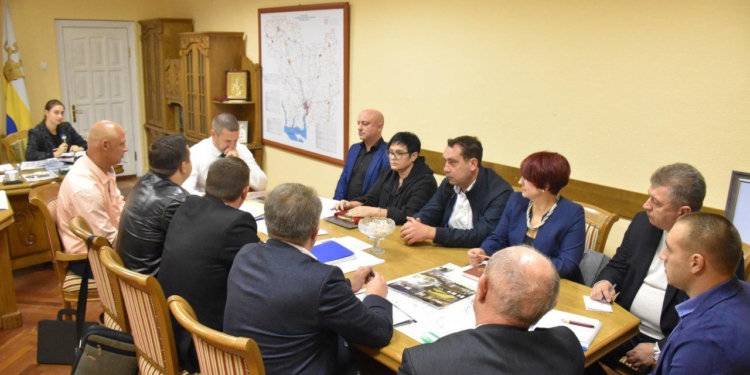 “Вимагаю чесності”. Олександр Стаднік зустрівся з кандидатами на посади голів РДА за програмою LIFT (ФОТО)