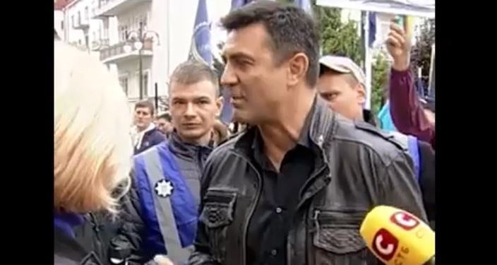 Они его трогали. “Слуга народа” ресторатор Тищенко требует, чтобы полиция разобралась с двумя женщинами (ВИДЕО)