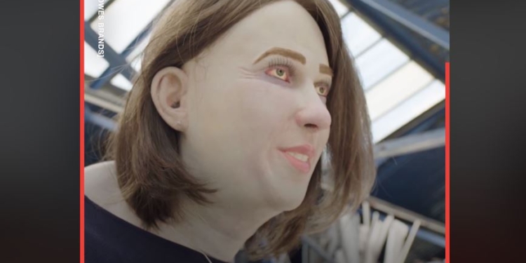 Не хэллоуин. Ученые показали, как могут выглядеть офисные работники через 20 лет (ФОТО, ВИДЕО)