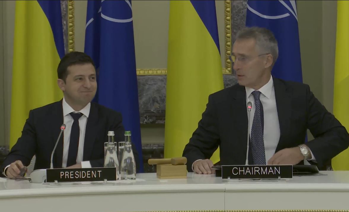 Шире, глубже, сильнее. Чего Зеленский хочет от НАТО (ВИДЕО)