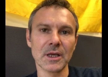 Требует ответа. Вакарчук записал обращение к Зеленскому (ВИДЕО)