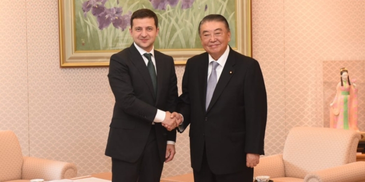 Зеленский в Японии попросил безвиз для украинцев