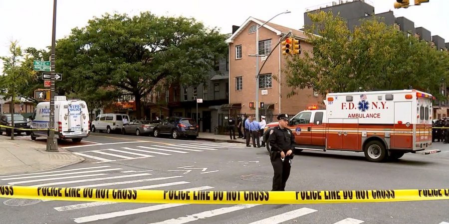 Как минимум четыре человека погибли в результате стрельбы в Нью-Йорке 1
