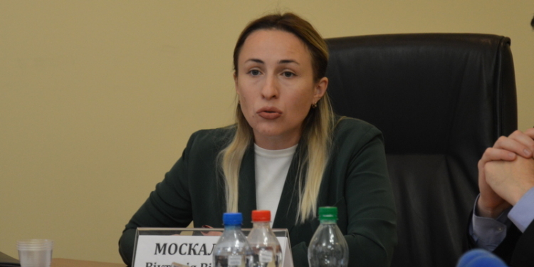 Директора Николаевского облавтодора назвали вором и попытались вытолкать с заседания комиссии Николаевского облсовета (ВИДЕО)