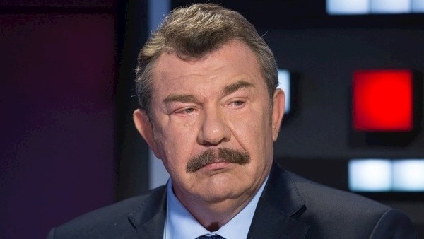 Зеленский уволил с военной службы экс-министра времен Кучмы