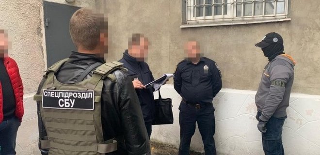 В Одесской области задержали полицейских и пограничников - обложили данью подчиненных (ФОТО) 5