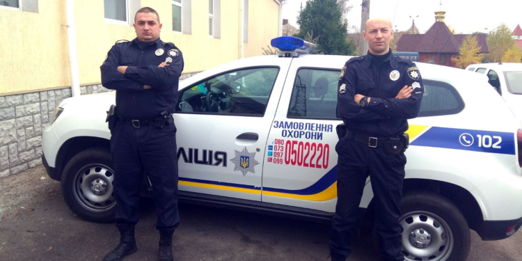 В Николаеве полицейские охраны задержали мужчину, который устроил стрельбу в кафе (ФОТО)