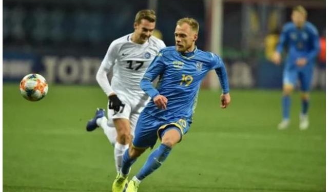 Сборная Украины в товарищеском футбольном матче одолела Эстонию со счетом 1:0