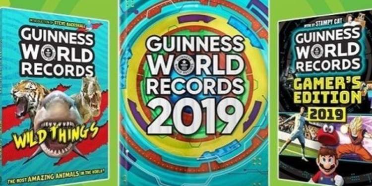 С 1989 года в Книгу рекордов Гиннесса вошли 52 украинца