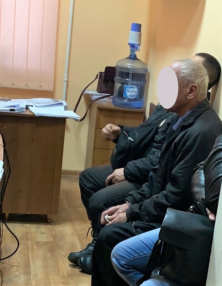 В Николаеве деду-насильнику 5-летней внучки сообщено о подозрении – для преступника у суда будут просить ареста (ФОТО) 1
