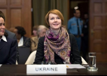 Премьер-министр ничего не знает об отставке Зеркаль