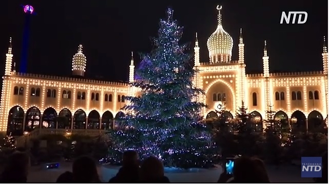 Свято наближається: с какими елками в столицах Европы встретят Рождество (ВИДЕО)