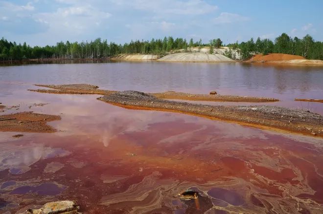 Смертоносные озера мира – там точно не стоит купаться (ФОТО) 1