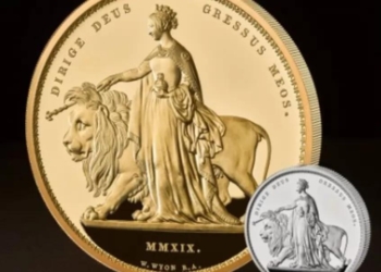 В Великобритании Королевский монетный двор изготовил новую монету из золота весом в 5 кг
