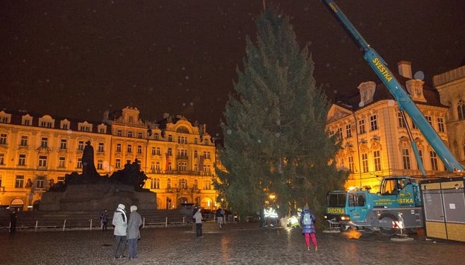 Свято наближається: в Праге уже в эту субботу откроют новогоднюю елку