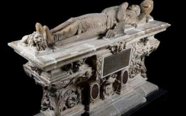 Великий французский философ был похоронен в женском монастыре?