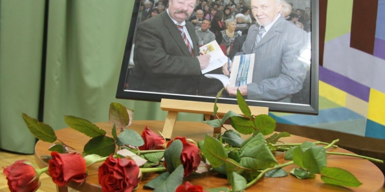 Пам’яті двох миколаївських поетів Дмитра Креміня та Володимира Пучкова: в Миколаєві пройшов вечір поезії «Два береги» (ФОТО)