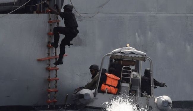 Пираты выкрали 9 человек с норвежского судна