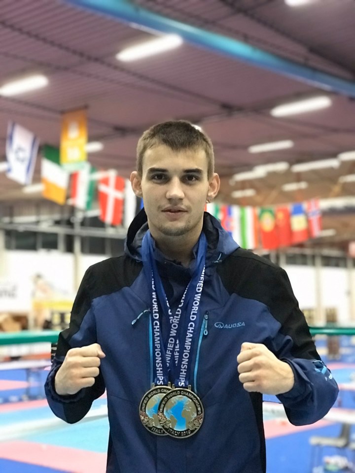Николаевский спортсмен завоевал две медали высшей пробы на чемпионате мира по кикбоксингу ВТКА (ФОТО) 1