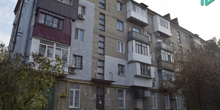 В Николаеве за долг в 110,5 тыс.грн. отключили воду всей пятиэтажке (ФОТО, ВИДЕО)