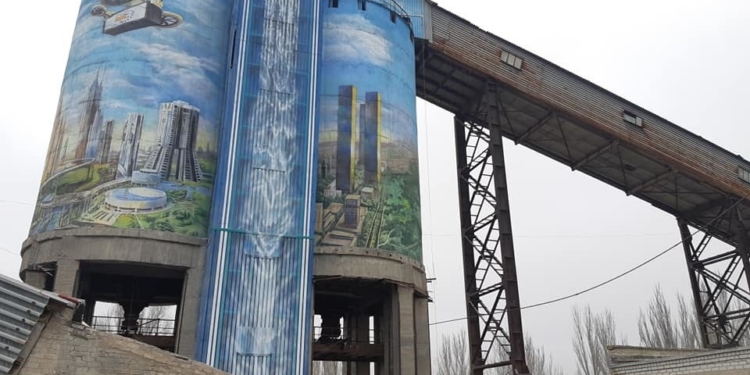 В Запорожье создали самый большой в Украине мурал (ФОТО)