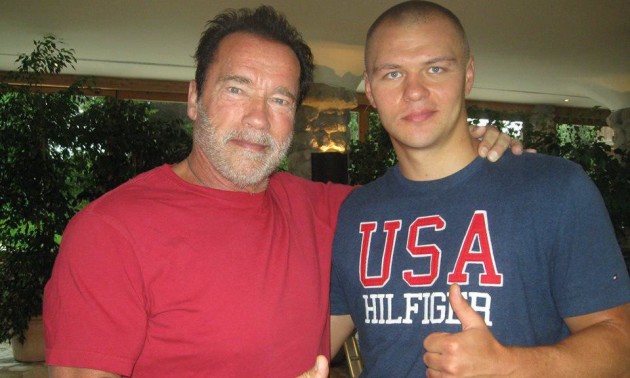 Один из лучших боксеров-супертяжеловесов Украины переквалифицировался в дальнобойщики 1