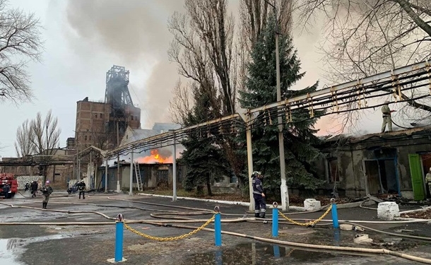 В Донецкой области масштабный пожар на шахте
