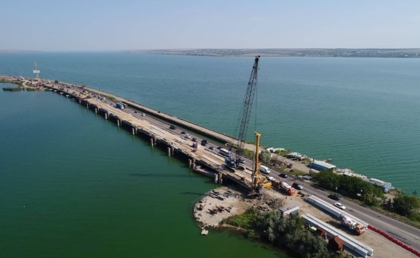 Строительство моста в Запорожье: объявлен тендер на 12 млрд