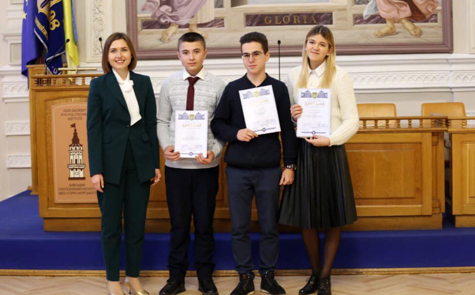 Шесть школьников Николаевщины получили президентскую стипендию (ФОТО) 3