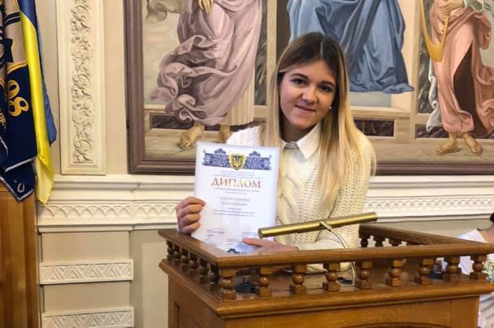 Шесть школьников Николаевщины получили президентскую стипендию (ФОТО)
