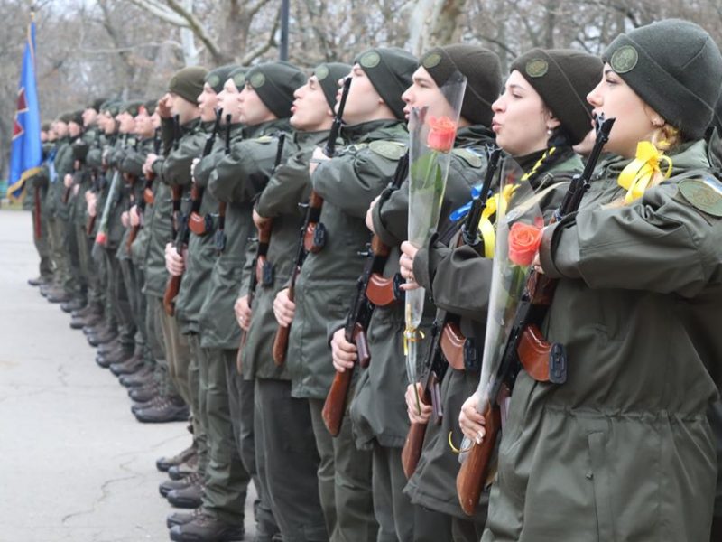 В Николаевском полку Нацгвардии – пополнение: молодые гвардейцы приняли присягу (ФОТО)