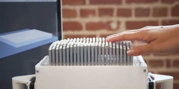 Создан монитор компьютера для слепых (ВИДЕО)