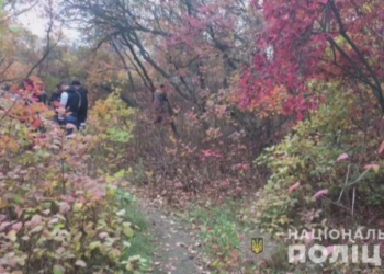 В лесополосе возле Одессы нашли мертвой 14-летнюю девушку