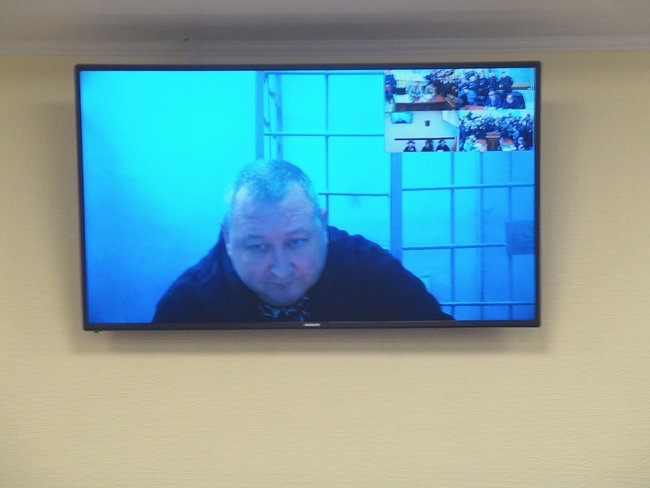 Суд рассматривает апелляцию на арест обвиняемого в закупке некачественных бронежилетов Марченко: под зданием суда акция в поддержку генерала (ФОТО) 17