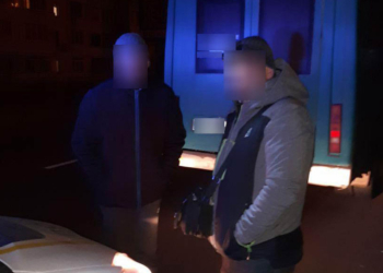 В Николаеве патрульные остановили маршрутку с пассажирами – подозревают, что водитель был «под кайфом» (ФОТО)