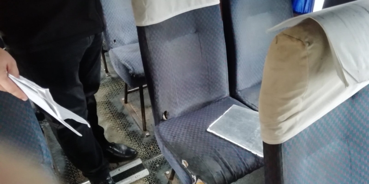 В Николаеве с маршрута №3 сняли два микроавтобуса и поручили привести их в порядок (ФОТО)