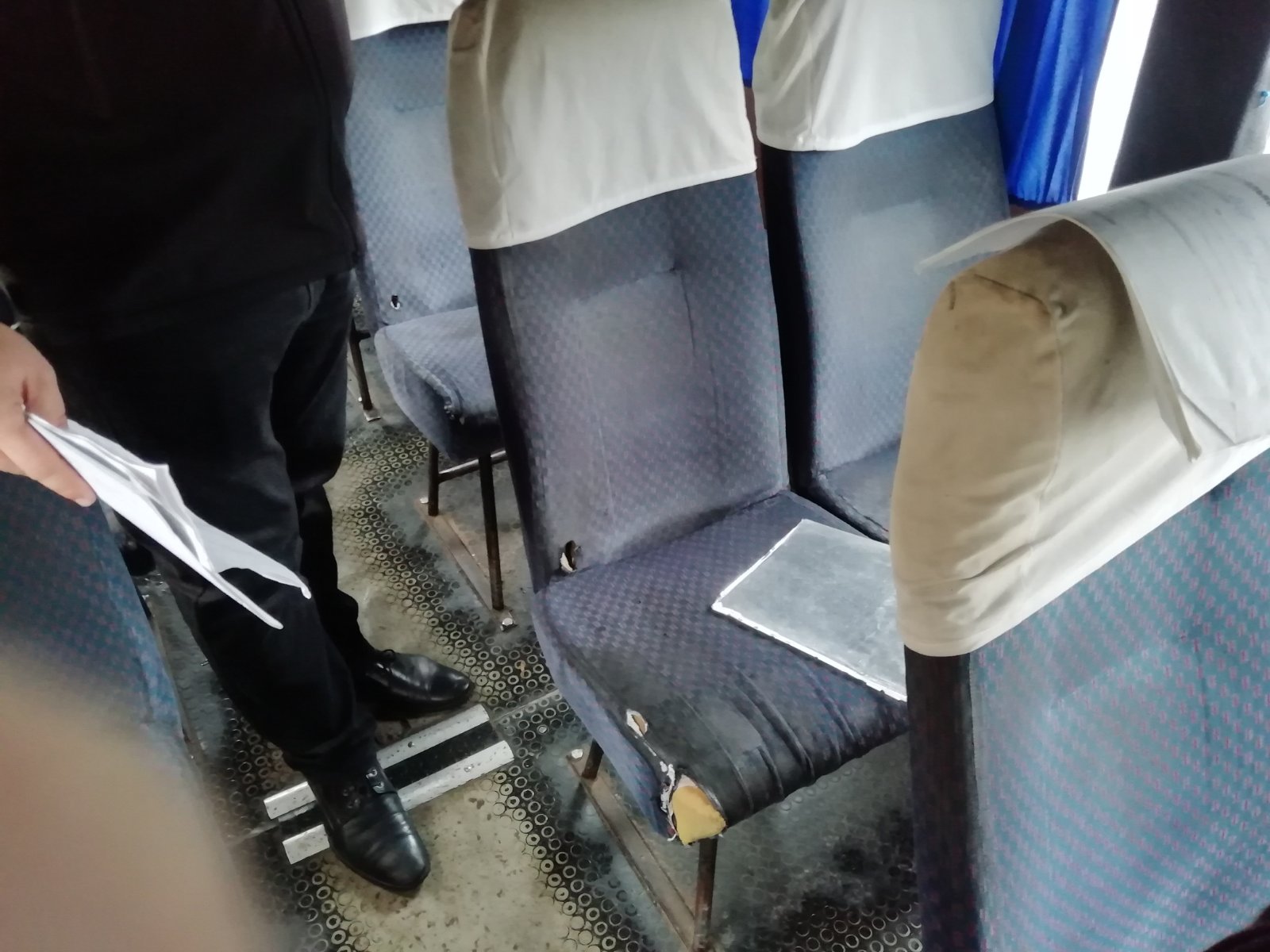 В Николаеве с маршрута №3 сняли два микроавтобуса и поручили привести их в порядок (ФОТО)