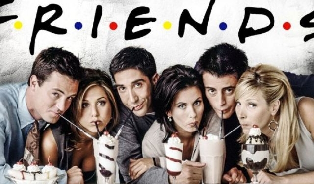 Костюмы и реквизит из сериала «Друзья» выставят на аукцион: что можно будет купить (ФОТО)