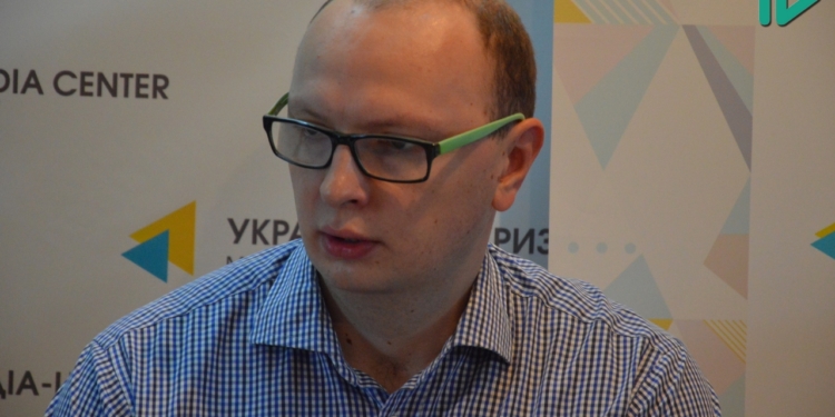 Активисты заявили, что все николаевские школы с самостоятельной бухгалтерией нарушают требования по финансовой отчетности