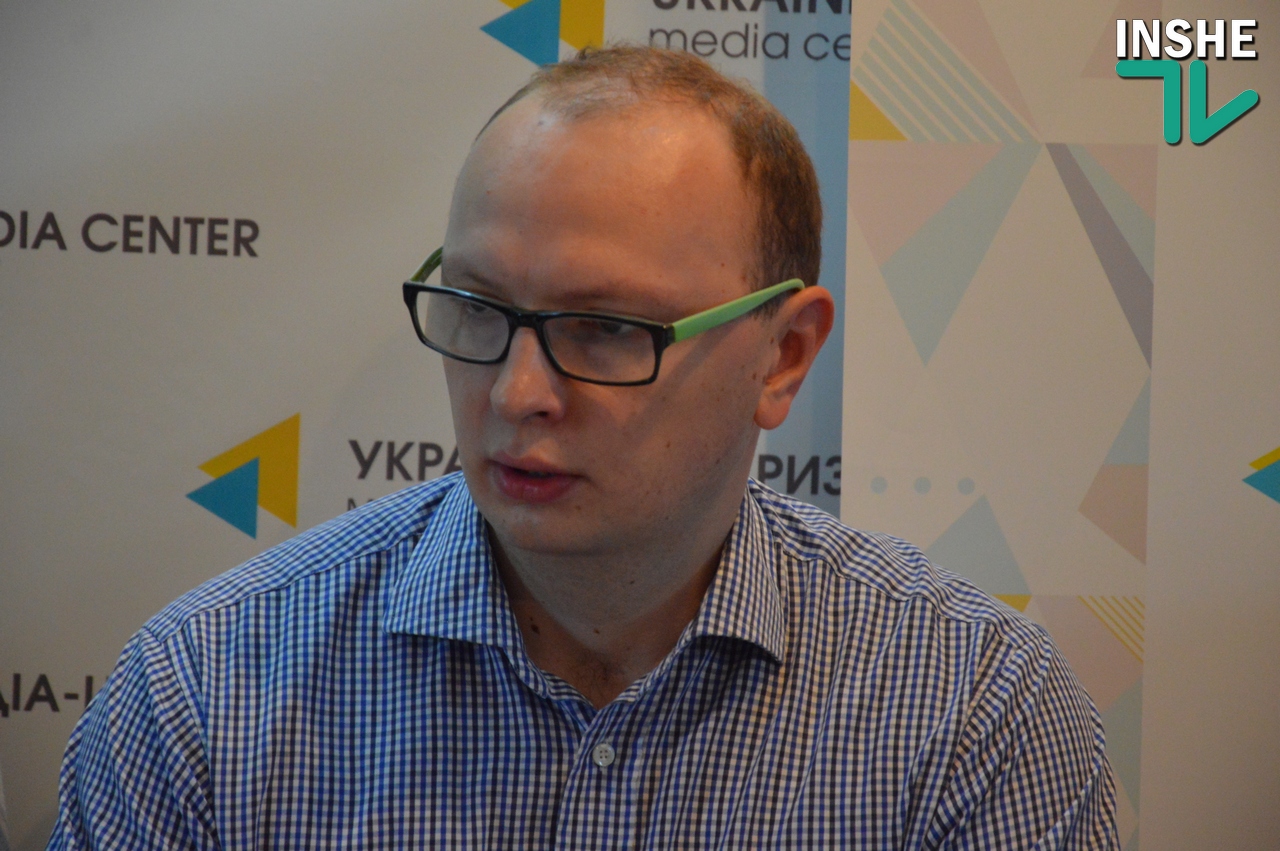 Активисты заявили, что все николаевские школы с самостоятельной бухгалтерией нарушают требования по финансовой отчетности