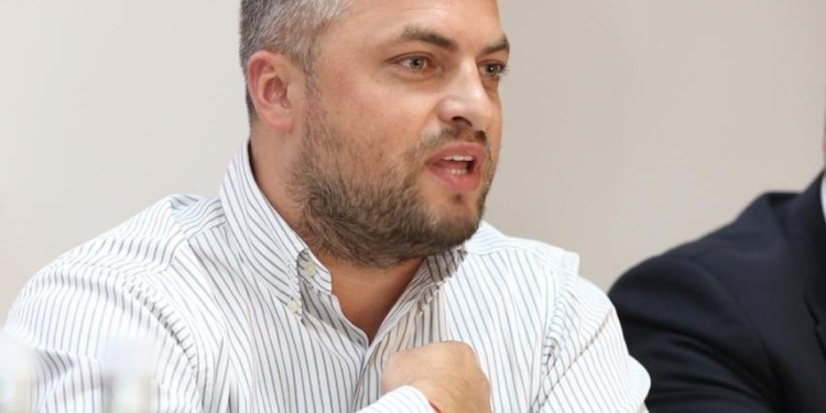 Скандал с судимостью очередного “слуги”. Андрей Богданец говорит, что ничего не скрывал