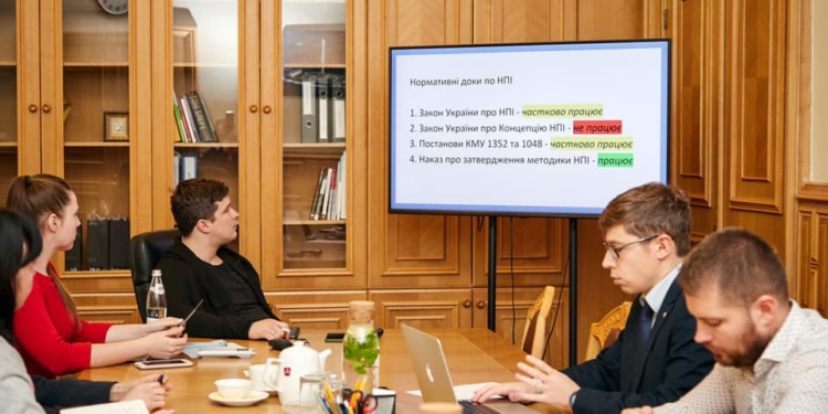 “Цифровой” вице-премьер обещает прекратить мутные IТ-тендеры на миллионы и миллиарды