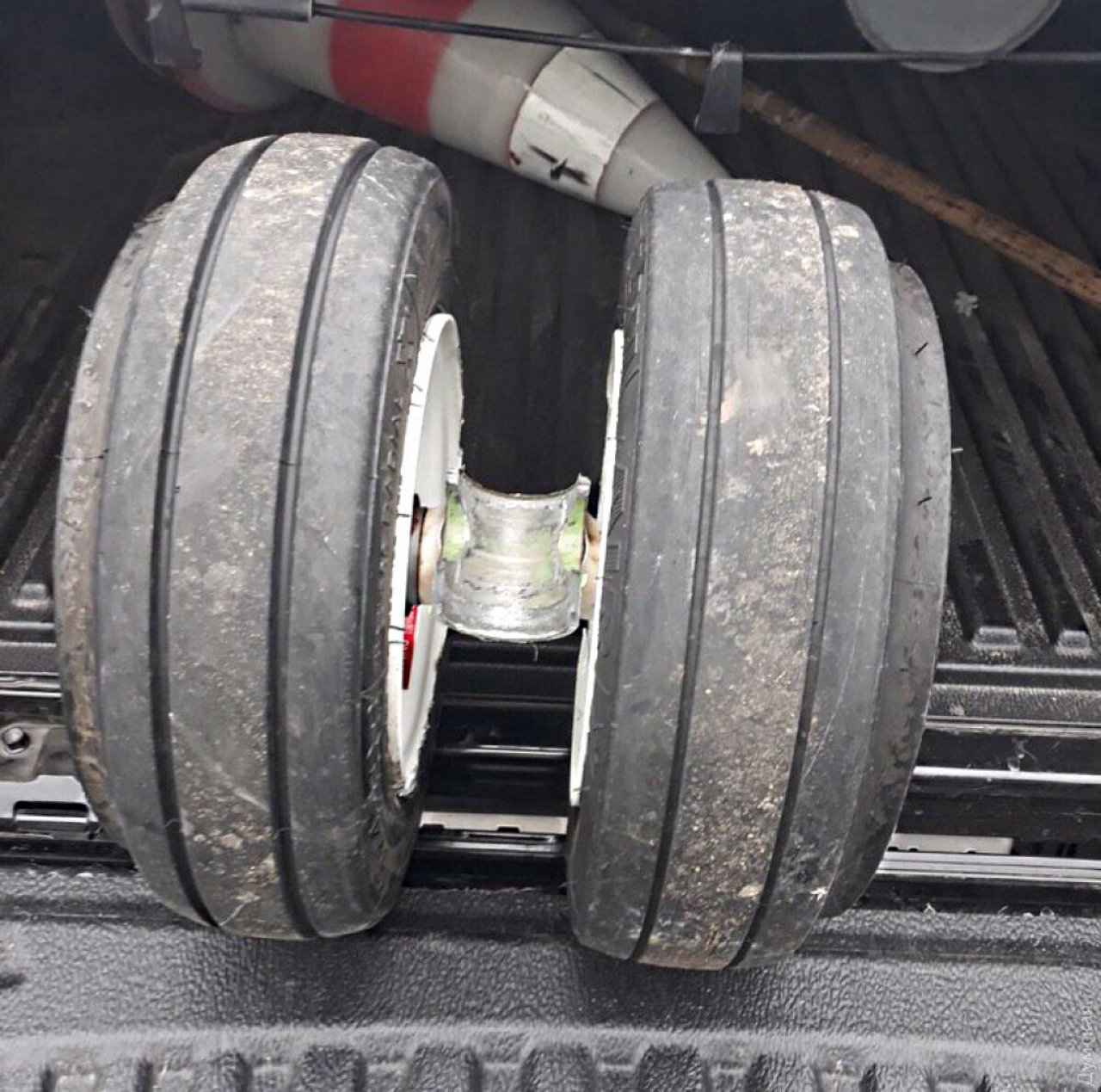 В аэропорту Одессы при взлете сломался частный самолет: рейсы не обслуживали 1,5 часа