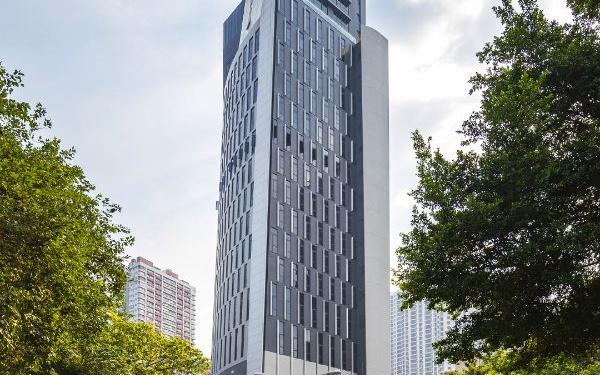 В Гонконге построили 21-этажный церковь-небоскреб