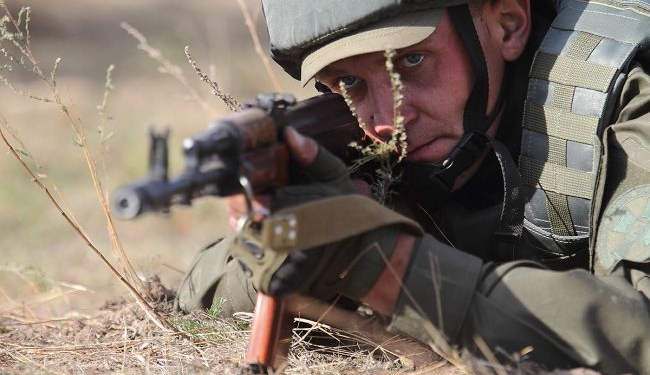 На Донбассе 15 раз обстреляли позиции ВСУ, двое наших бойцов ранены