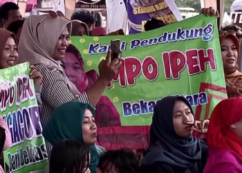 В Индонезии проводят конкурс кричащих домохозяек (ВИДЕО)