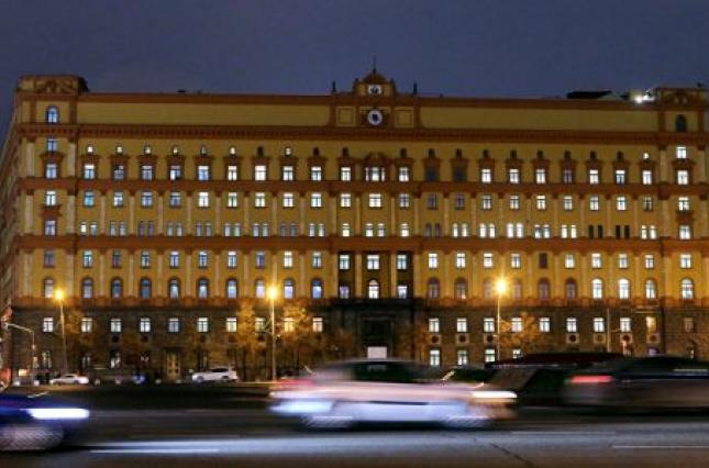Перестрелка у ФСБ в Москве: стрелок застрелен, убит один сотрудник спецслужбы, еще пятеро человек ранены (ВИДЕО) 1