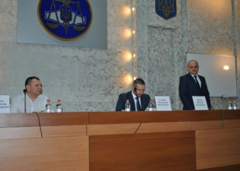 Первого заместителя начальника ГУ ГФС в Николаевской области Виталия Заитова представлял губернатор Николаевщины (ФОТО)